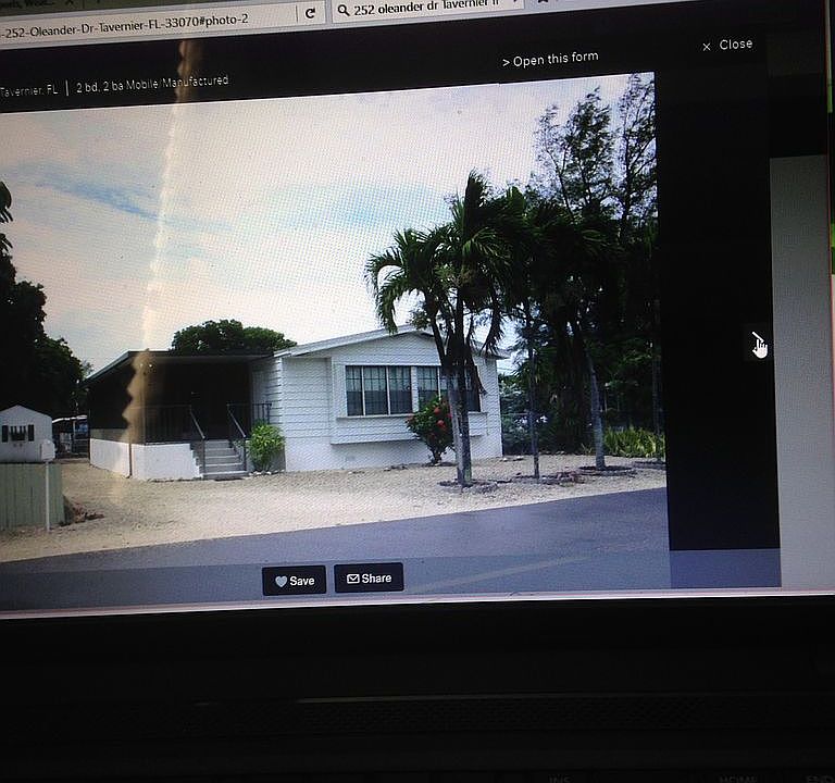 2nd image of 252 Oleander Dr