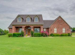 184 Summer Valley Rd, Blanchard, OK 73010