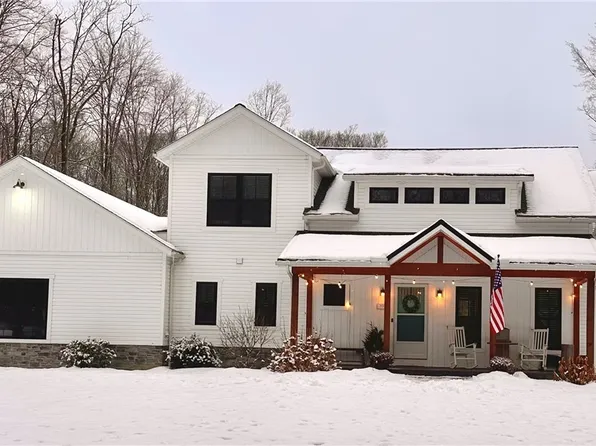 800 Crackel Rd, Aurora, OH 44202