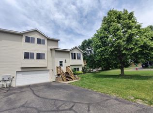 8 Oak Rd, Circle Pines, MN 55014