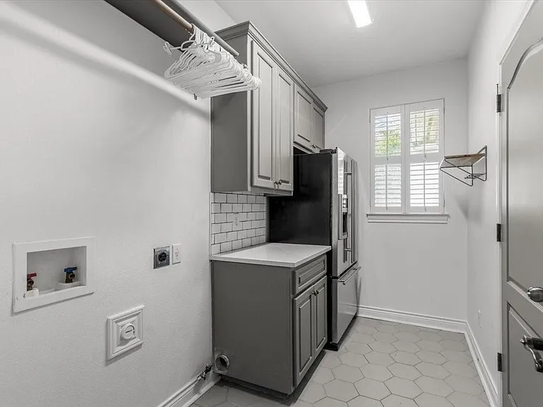 4308 Canoas Dr — Photo 18