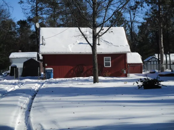918 Mill Farm Dr, Saint Helen, MI 48656