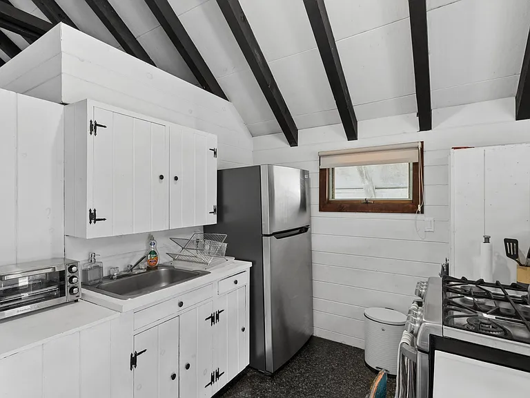 1728 Montauk Hwy — Photo 14