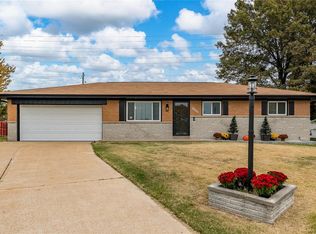 9904 Bonton Dr, Saint Louis, MO 63123