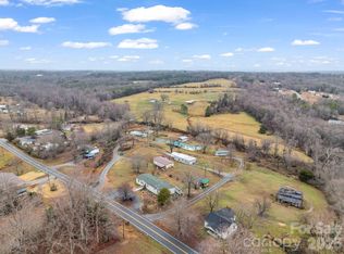 827 Old Henrietta Rd, Forest City, NC 28043