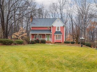 460 Drayton Park Dr, Kernersville, NC 27284