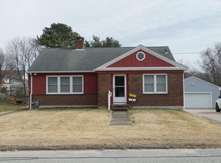 10 Harrison Ave, Westerly, RI 02891