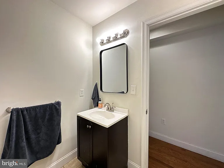 1815 N 18th St #2 — Photo 9