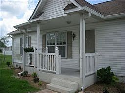 2nd image of 453 Leawood Cir