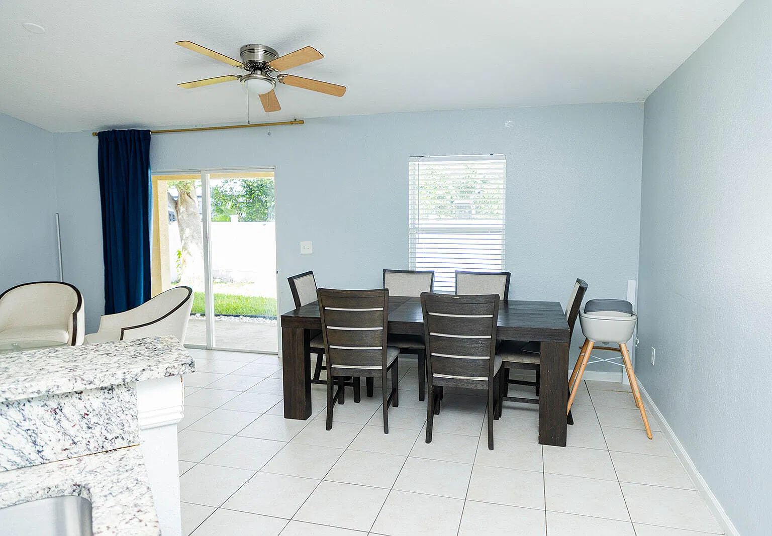 4 bed, 2.0 bath, 1584 sqft, $3,100 — Photo 1