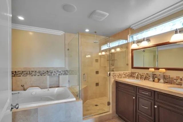 1044 S Burlwood Dr — Photo 9