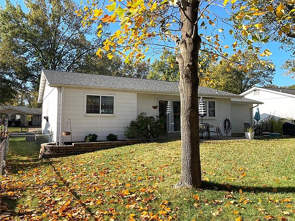 2nd image of 609 Twigwood Dr