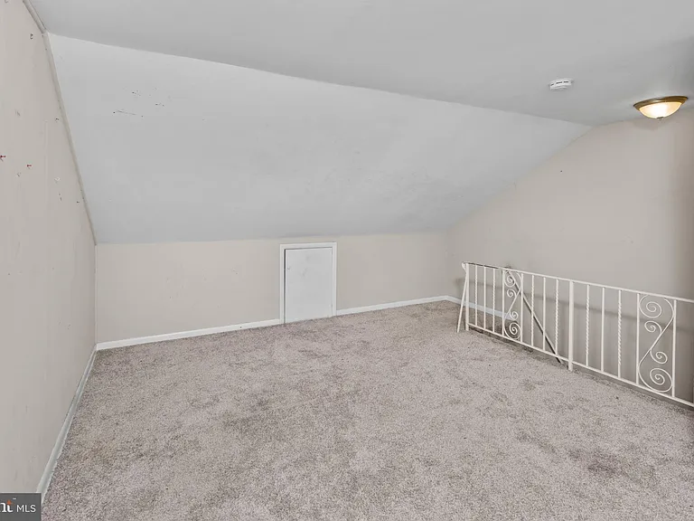 244 Jersey St — Photo 19