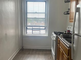 686 E 234th St APT B11, Bronx, NY 10466