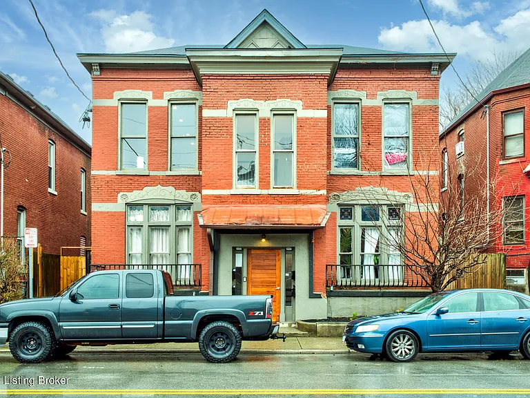 1105 S 1st St #4 — Photo 1