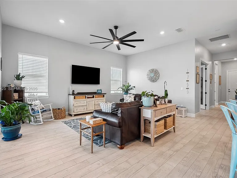 9734 SW Meridian Way — Photo 14