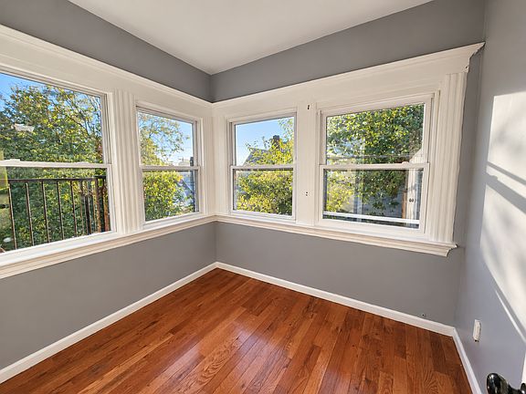 5th image of 921 S 17th St #201