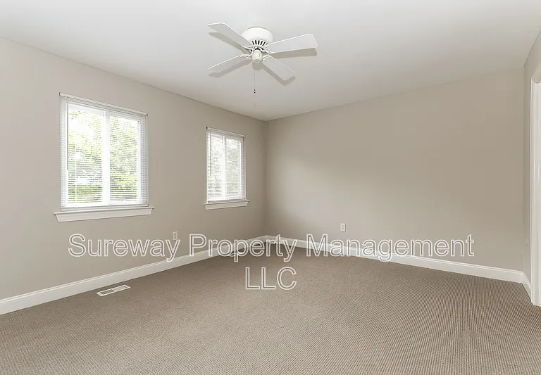 1810 Pennland Ct — Photo 14