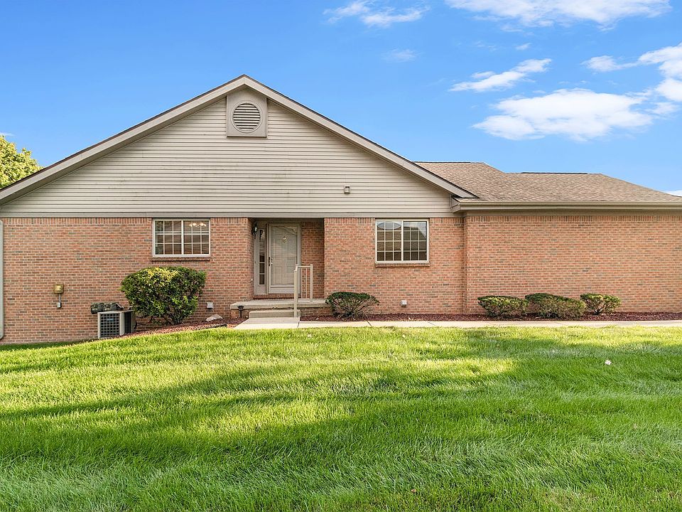 1st image of 1873 Pebble Creek Dr