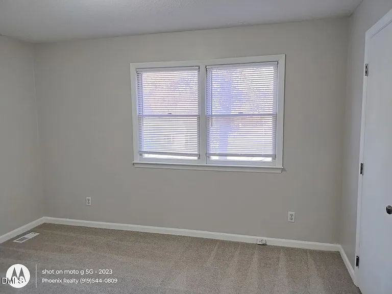 200 Mayodan Dr — Photo 37