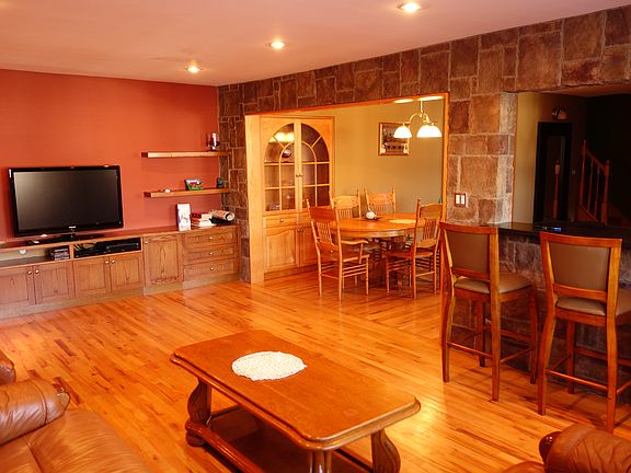 2nd image of 70 - 10 Eliot Ave