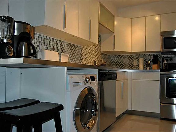 4th image of 5701 Collins Ave APT 1012A