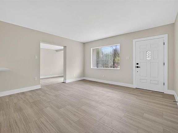 2nd image of 413 Country Club Dr