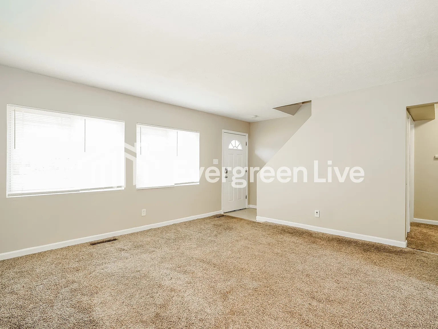 4 bed, 2.0 bath, 1270 sqft, $1,845 — Photo 4