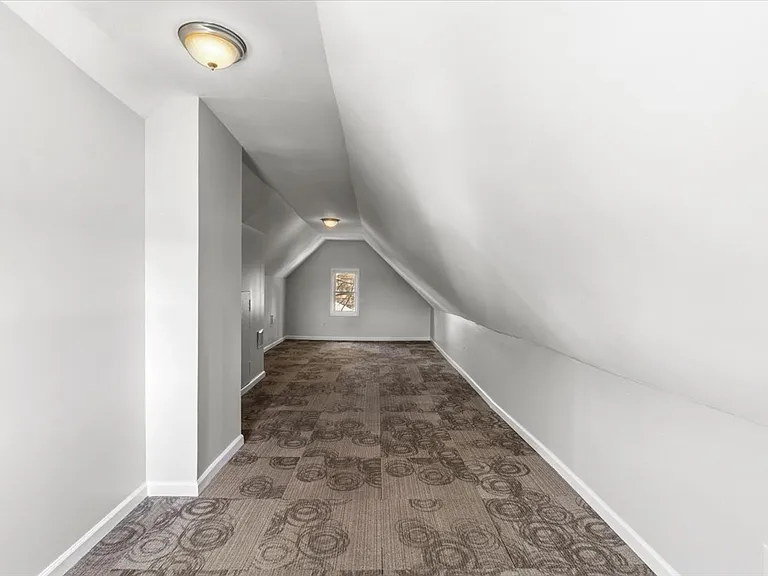 322 Rutherford Blvd #2 — Photo 6