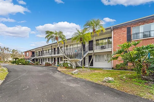 1345 Drew St Photo 1