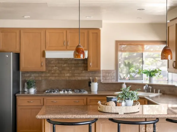 300 Concord Ave, Fullerton, CA 92831