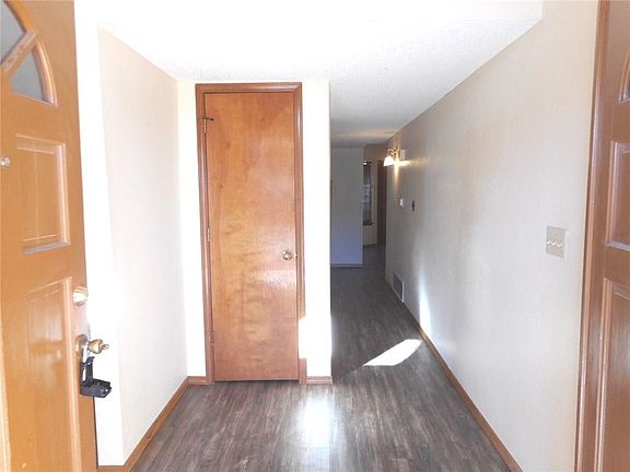 2nd image of 11819 Prado Del Sol Dr