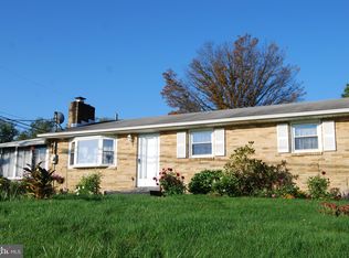 228 N Fairville Ave, Harrisburg, PA 17112