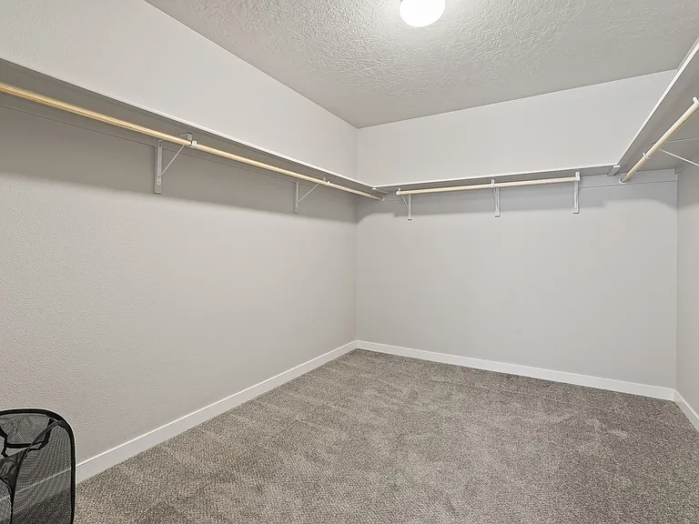 11273 W Broadstone St — Photo 35