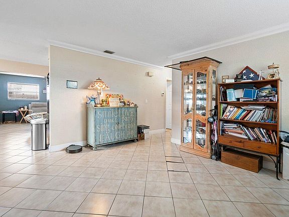 4th image of 2094 Bimini Drive