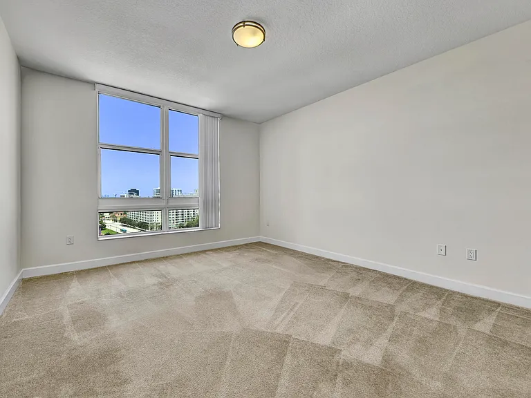 550 Okeechobee Blvd #1404 — Photo 8