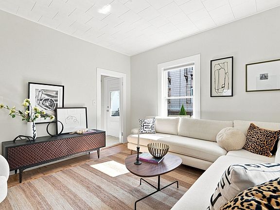 2nd image of 135 Tremont St