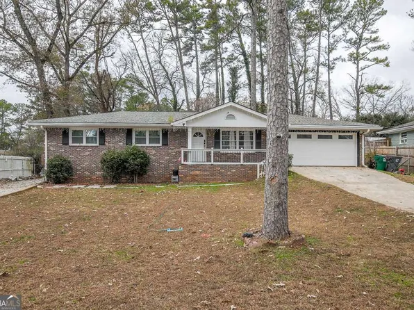 4495 Casco Ln NW, Lilburn, GA 30047