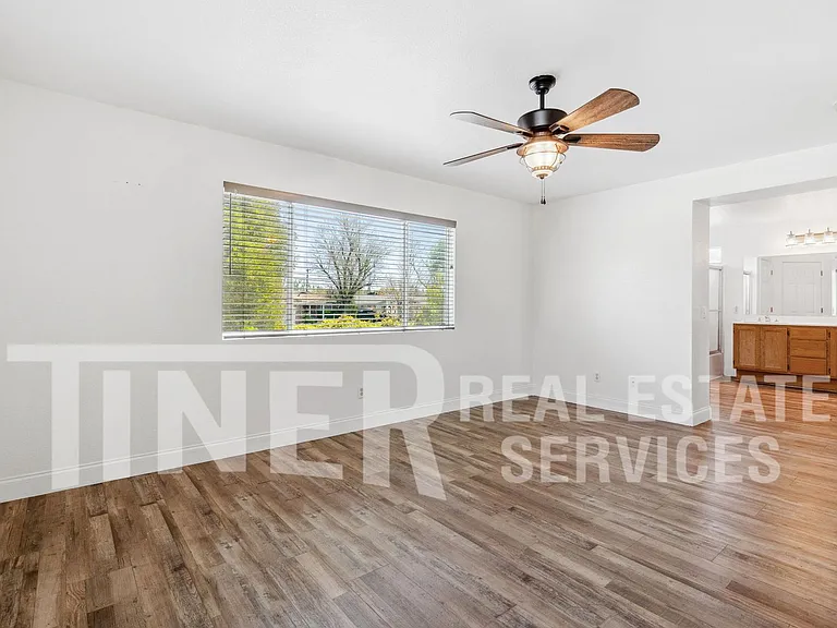 6948 Trailride Way — Photo 12