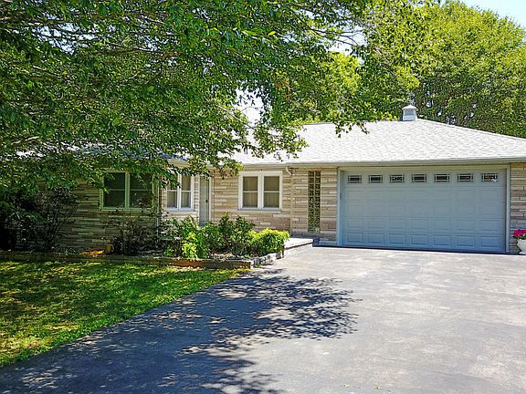2nd image of 3004 Wilkinson Pike
