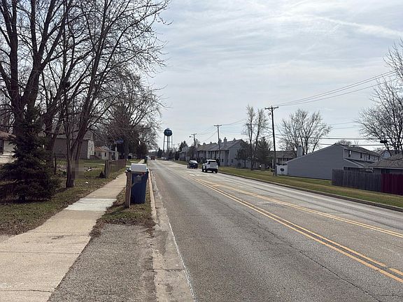 5th image of 2306 Gaylord Rd