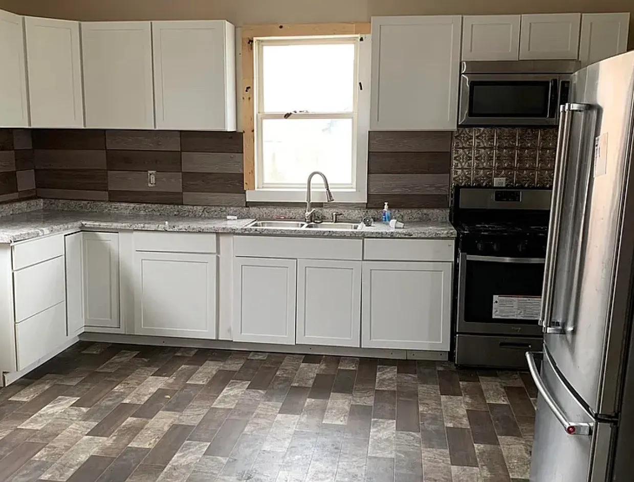 3 bed, 1628 sqft, $1,400 — Photo 2