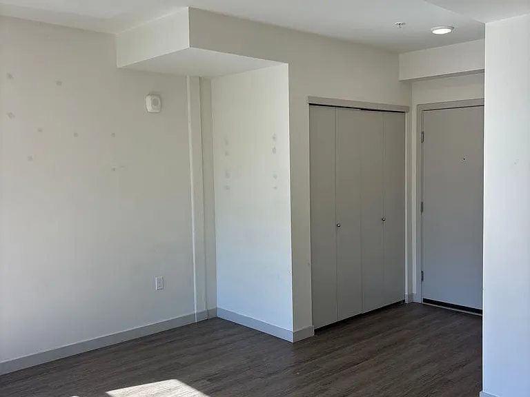 4801 Fauntleroy Apartments — Photo 61