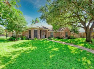 3406 Oak Trail Dr, Rowlett, TX 75088