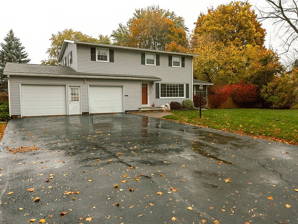 1st image of 203 Blueberry Ln