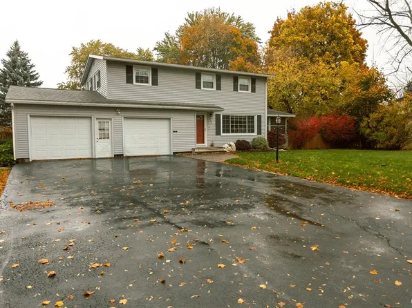 203 Blueberry Ln, Syracuse, NY 13219