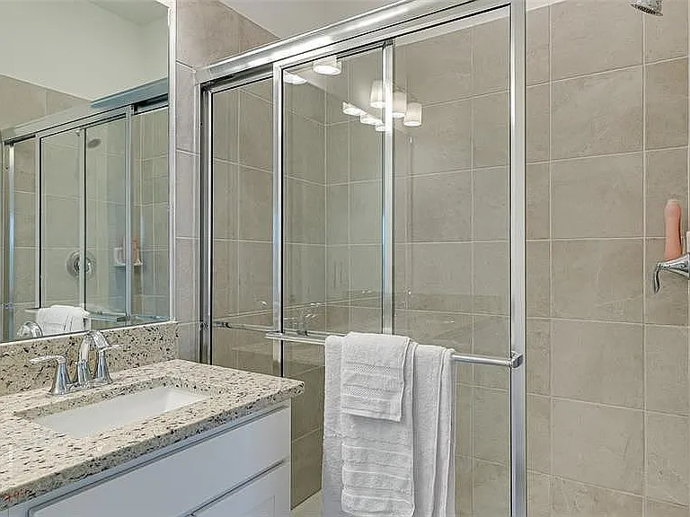 15235 Sunny Day Dr — Photo 15