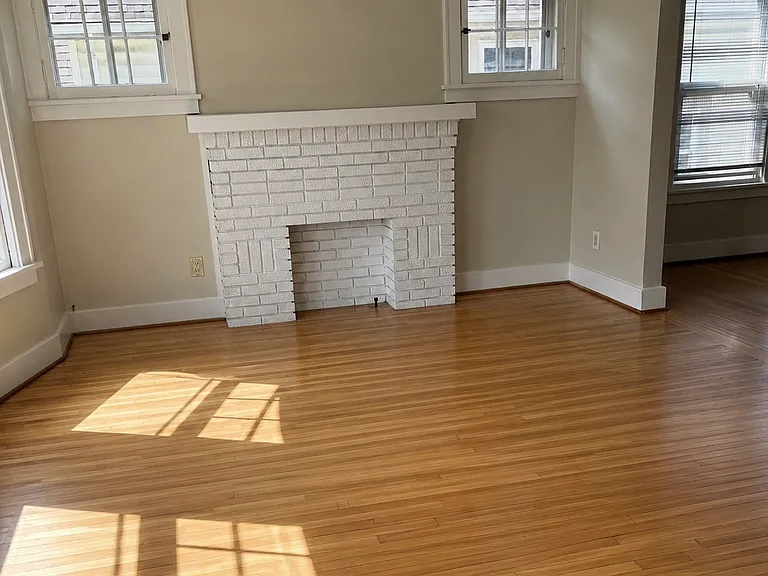 15 Hamilton Dr #2 — Photo 3