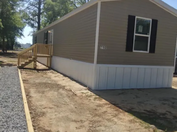 710 Azalea Cir #61, Hartsville, SC 29550