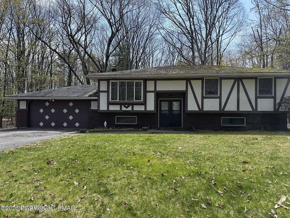 1st image of 134 Jackson Dr